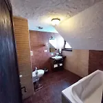Alojamento de Acomodação e Pequeno-almoço Sári Udvar Dunakiliti