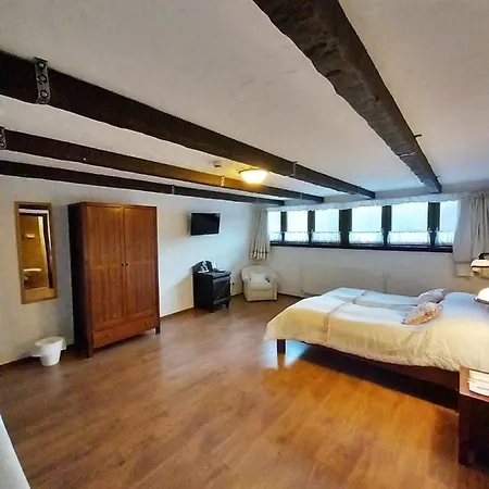 Sari Udvar Bed & Breakfast