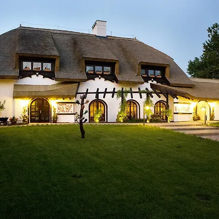 Sari Udvar Couette-café Dunakiliti